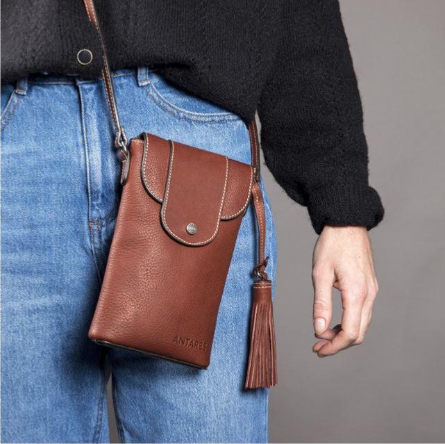 ANTARES - Pochette Portée Bandoulière en Cuir Grainé, LISBONNE NOIR