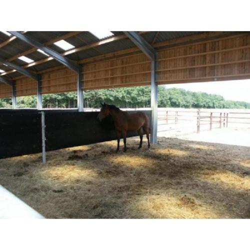 Protection pour Barrière d'écurie en toile caoutchouc Ep. 3.2 MM , au M2