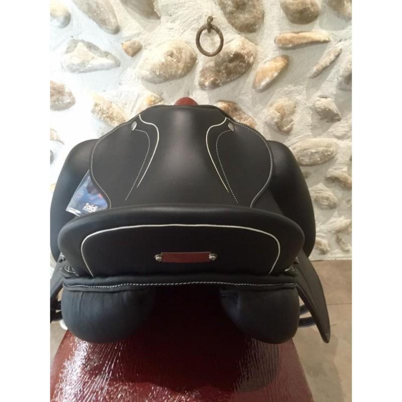ZALDI - Selle de Dressage Monoquartier PASSAGE à Arçon Réajustable 16 POUCES NOIR