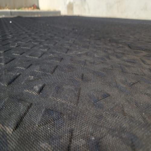 POLYMAT - Tapis caoutchouc effet matelas pour box et douche chevaux, au M2 180 CM 120 CM