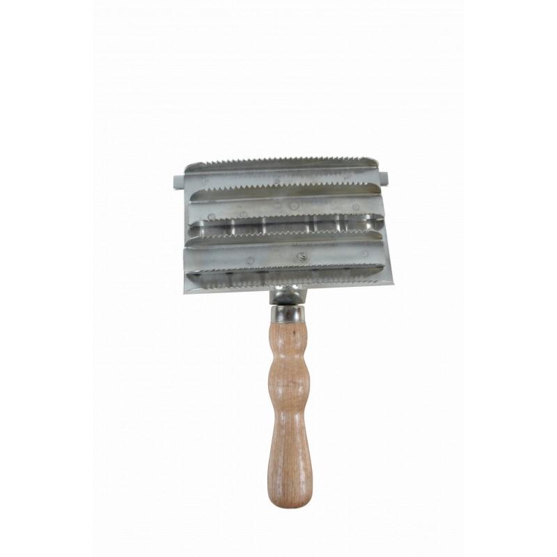 BORSTIQ - Étrille Métal Carrée Manche Bois